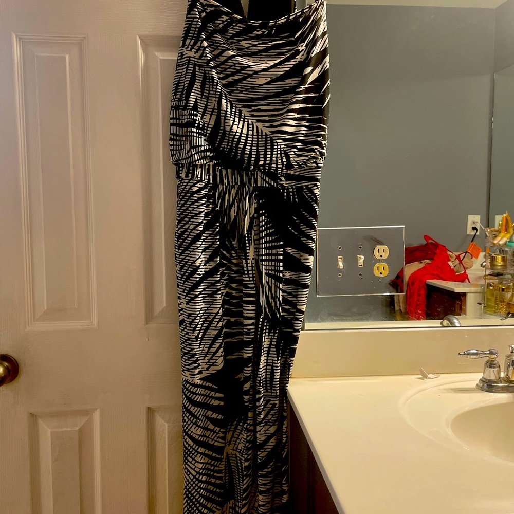 brand White / black , size 4